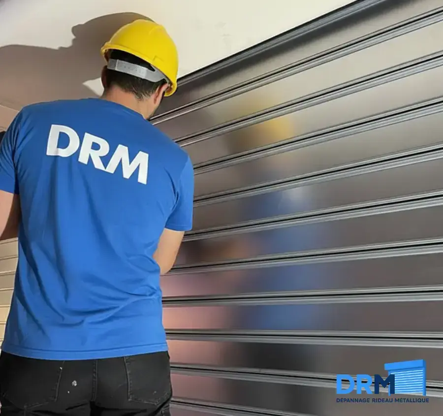 Techniciens SL59 en intervention - Dépannage rideau métallique à Lille
